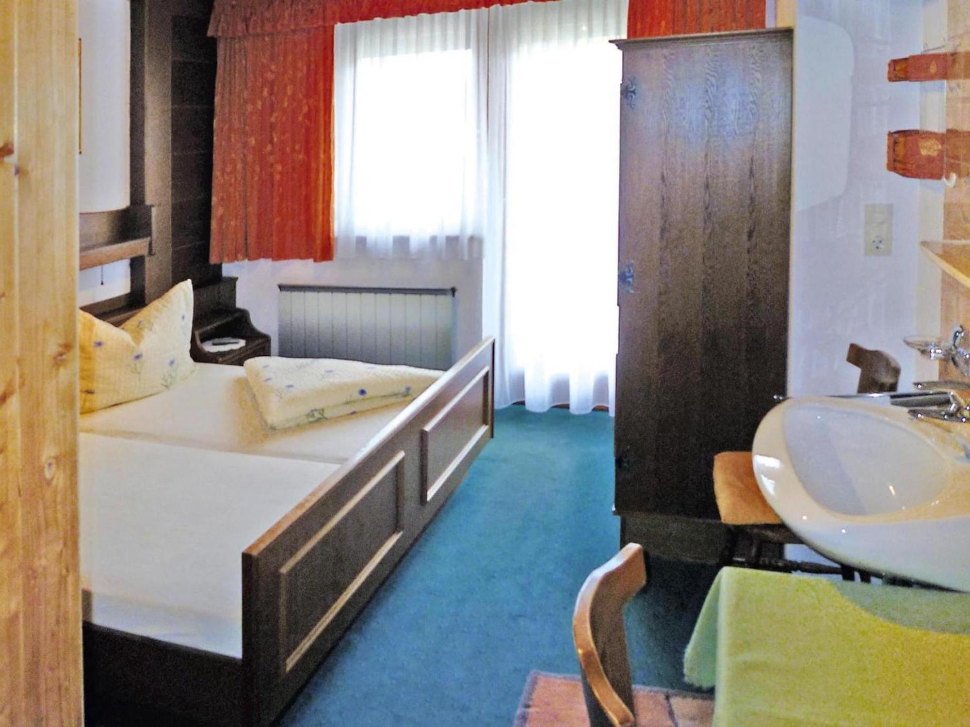 פוגן Apartment In F Gen With Parking Space מראה חיצוני תמונה